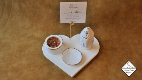 The Heart of the Buddha Altar